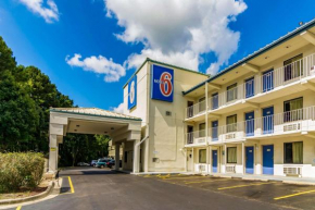 Гостиница Motel 6-Raleigh, NC - Cary  Кэри